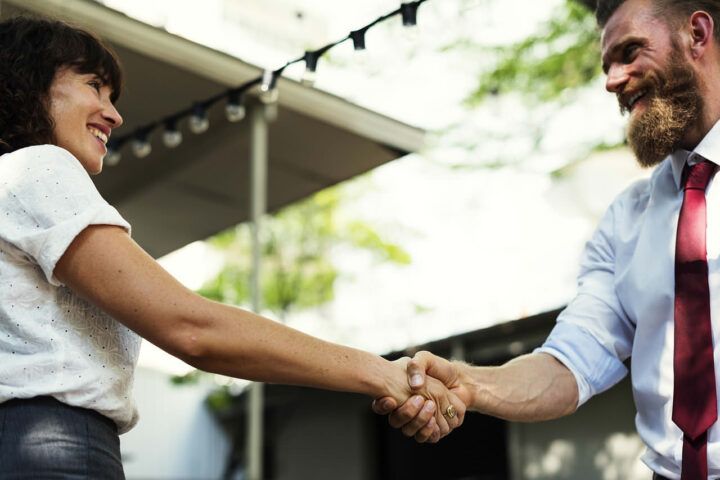 trouver professionnel organisation-d'un evenement d'entreprise
